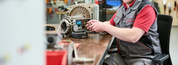 Handwerker bei Getzner Textil