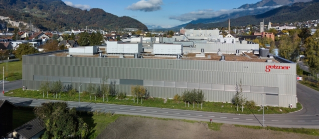 Außenansicht der Appreturhalle bei Getzner Textil in Bludenz