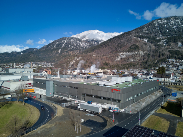 Appreturhalle vor Fertigstellung bei Getzner Textil in Bludenz