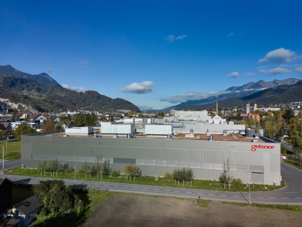 Außenansicht der Appreturhalle bei Getzner Textil in Bludenz